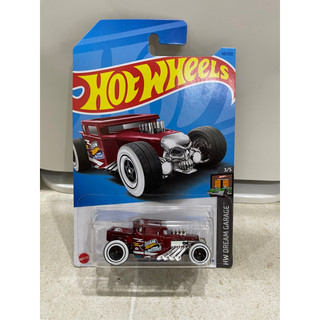 Xe mô hình đồ chơi Hotwheels cơ bản 1:64 - Bone Shaker