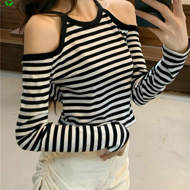 Áo Thun cổ yếm khoét vai tay dài hoạ tiết sọc ngang