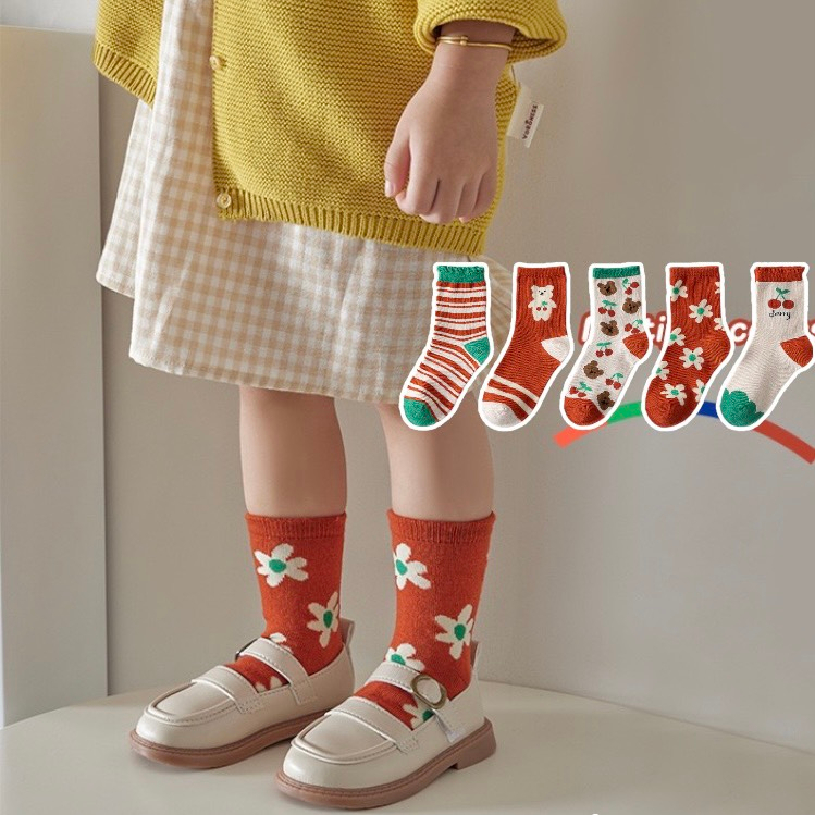 Set 5 đôi  tất len hoa nhí màu đỏ Cherry cho bé gái cổ cao