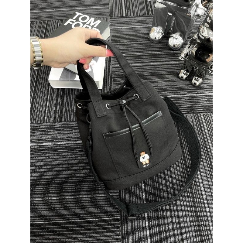 Túi WHO.AU STEVE BEAR CANVAS BUCKET