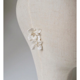 Khuyên tai hoa michelle earrings