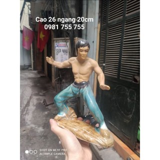 Tượng Tiểu Cảnh Bonsai Lý Tiểu Long màu nâu đen gốm Bát tràng loại 1