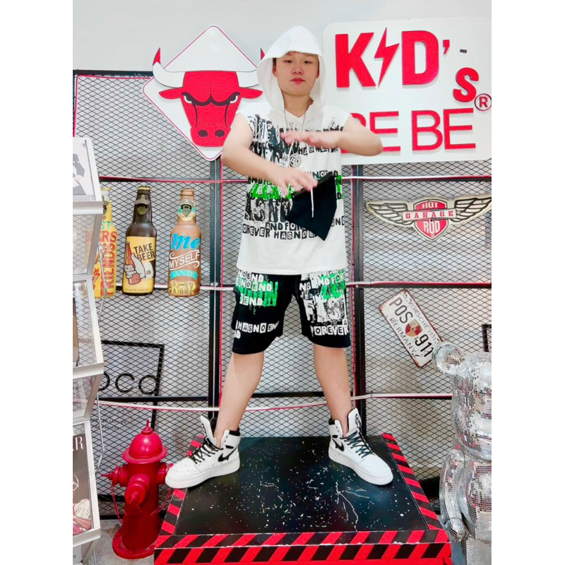 Bộ thun có nón sát nách chờm vai Hip Hop