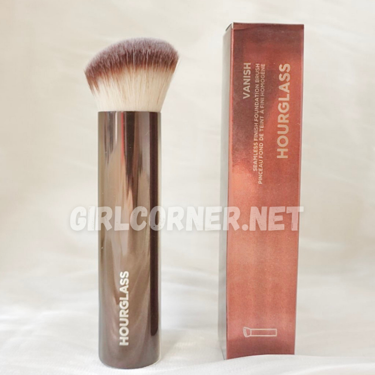 Cọ nền Hourglass Vanish™ Seamless Finish Foundation Brush