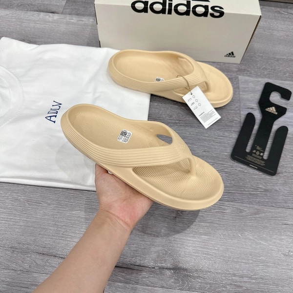 Dép xỏ ngón Adidas Adicane Flip-Flops Beige Sand  màu be | PiuPiu Authentic