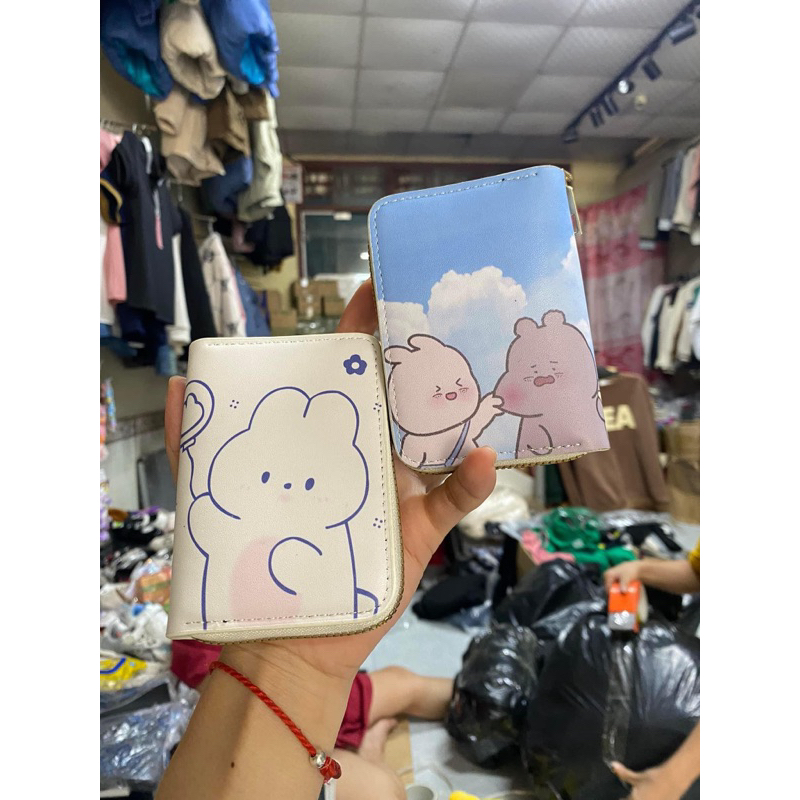 Ví Dáng Vuông Gấp Đôi Nhỏ Gọn Da Sần Hình Cute Ngộ Nghĩnh,ví gấu dâu sll 9,x