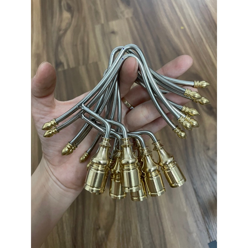 Ti đồng làm móc