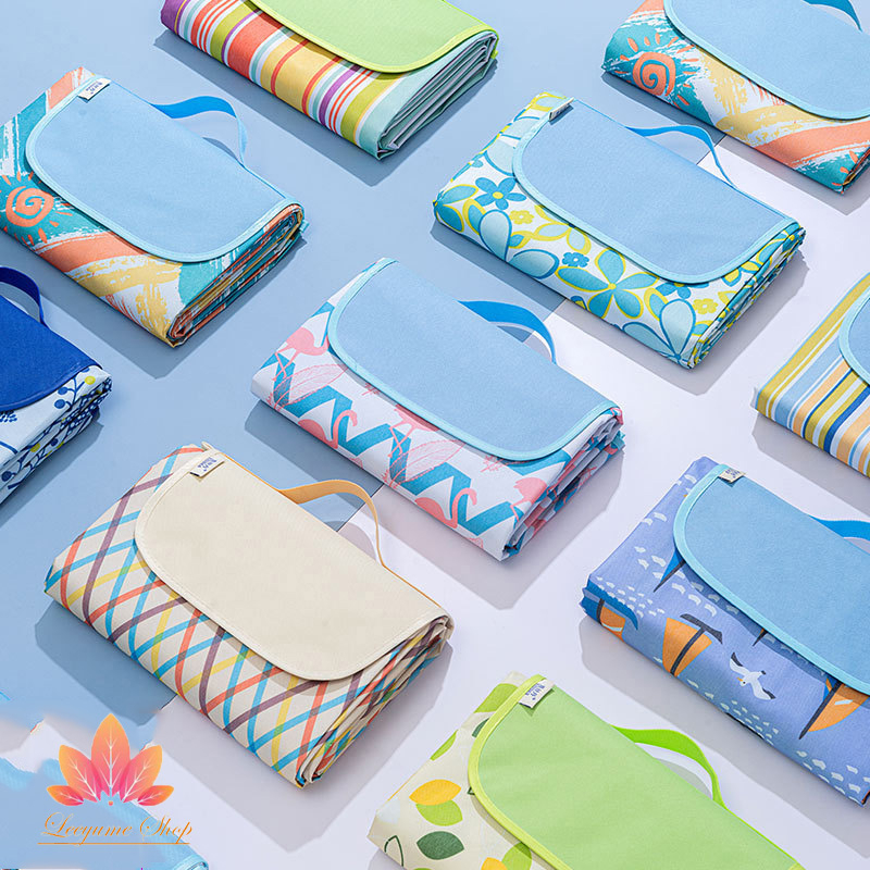 Thảm Trải Du Lịch Picnic Gấp Gọn Như Cặp Xách Kích Thước 1,5Mét x 2 Mét .TTCA