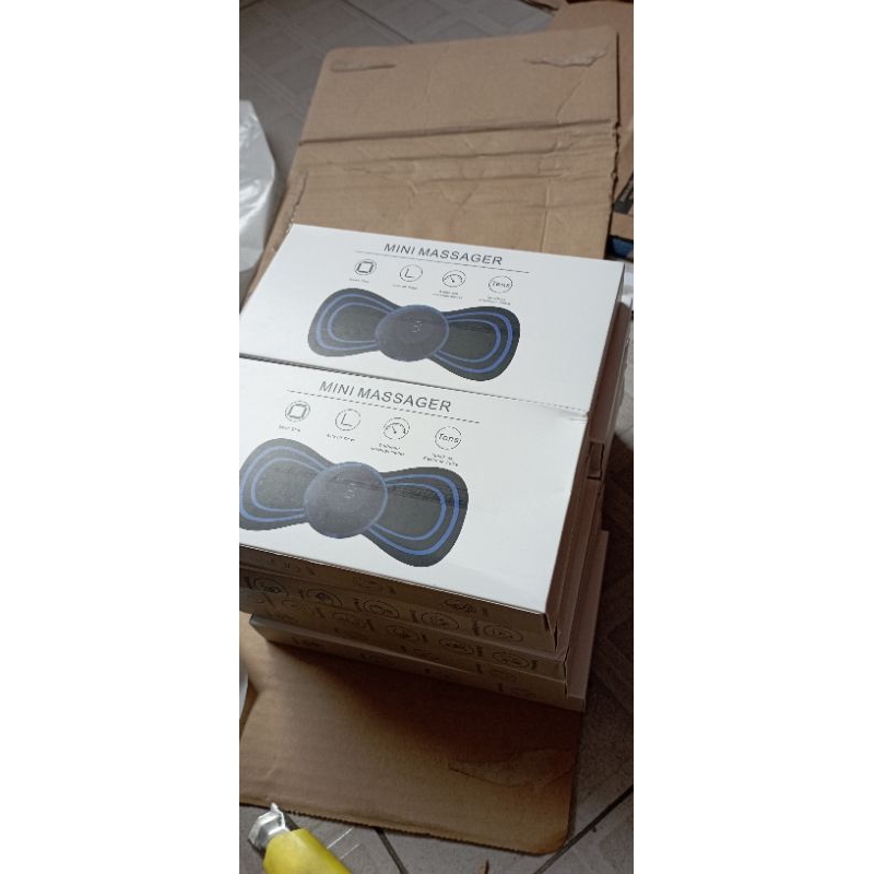 Máy MASSGE xung điện cho cổ, vai gáy, bắp tay chân, Lưng hình cánh Bướm giảm đau nhức