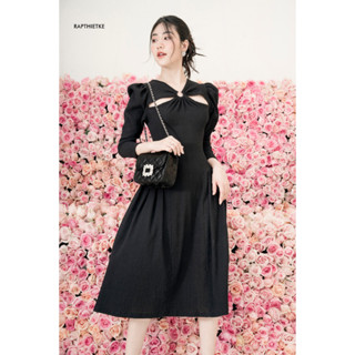 RẬP - Đầm Đen Tay Dài Khoen Cổ Xoắn Tùng Xòe - DARLING 01