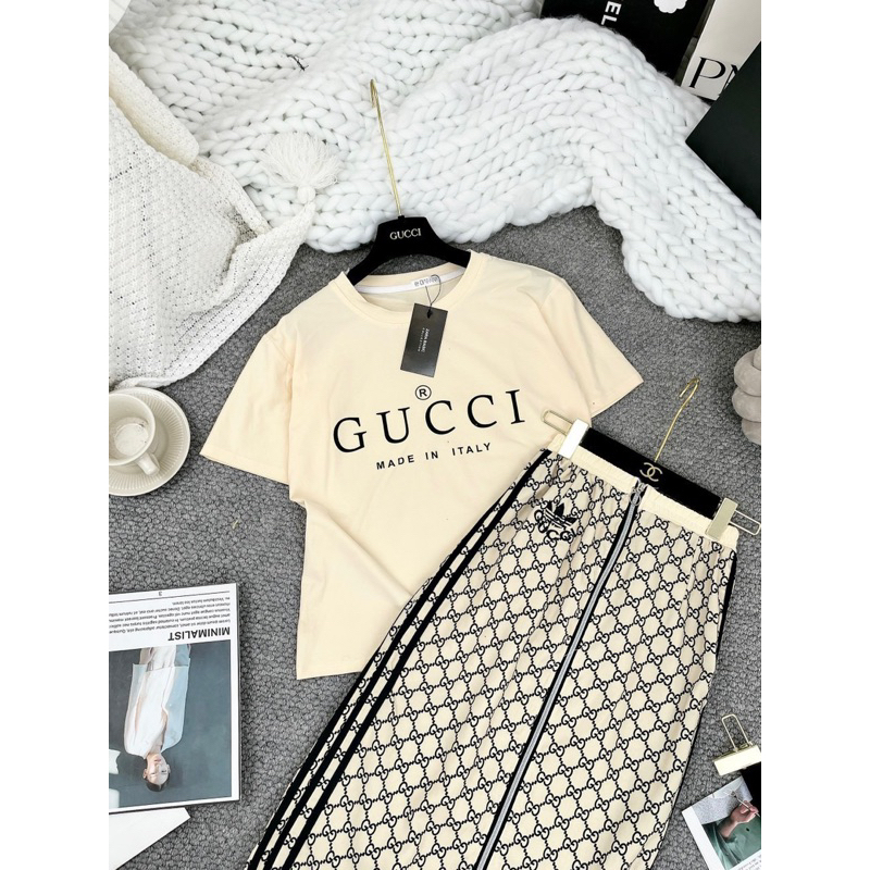 Set Gucci kèm chân váy