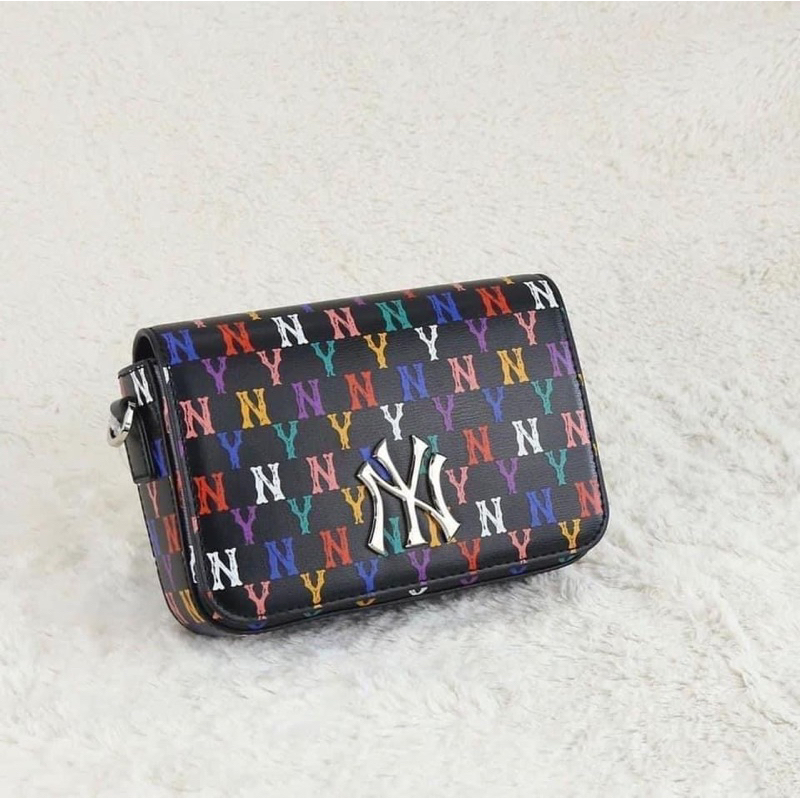 Túi da cầu vồng MLB