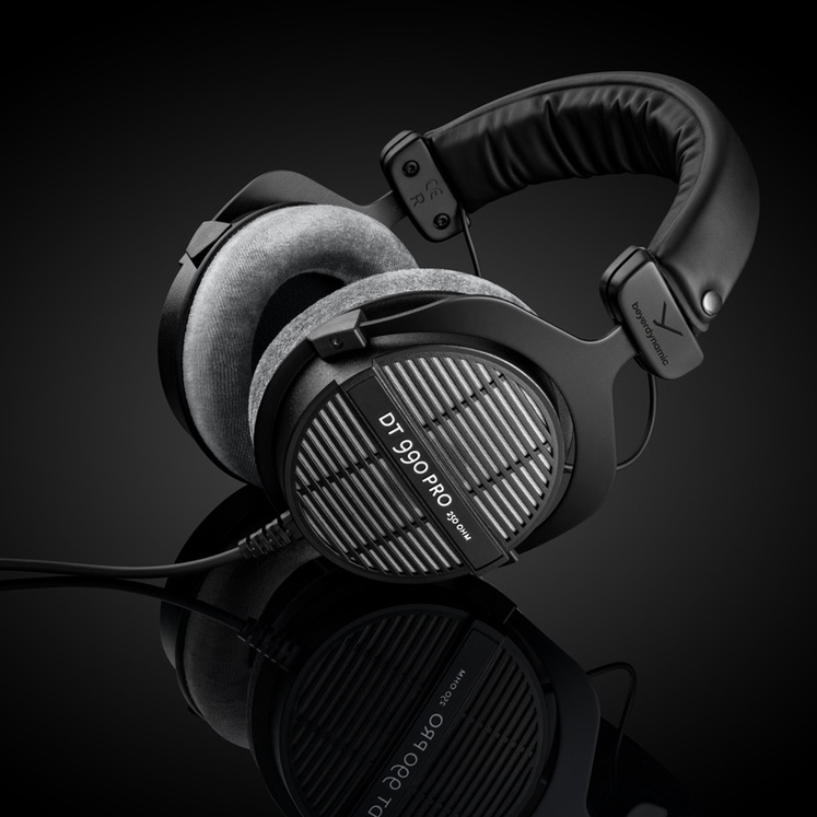 Tai nghe Beyerdynamic DT990 Pro 250 Ohm- made in Germany