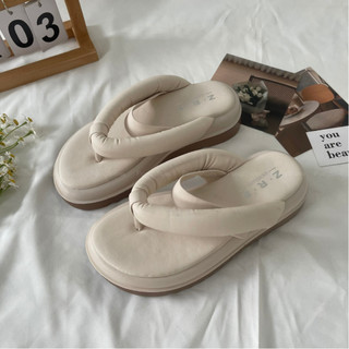 Dép nữ PongShoes xỏ ngón màu Đen/ Be- Full box - Mã 1571
