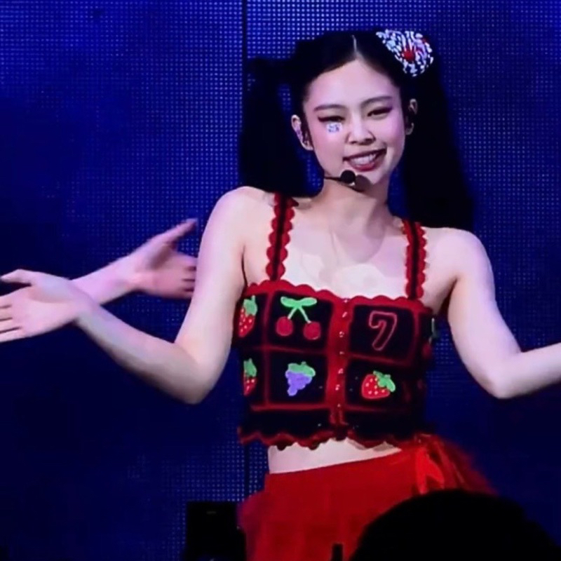 Jennie top - áo len móc thủ công siêu xinh