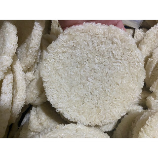 1kg cơm cháy chưa chiên  tròn 14cm