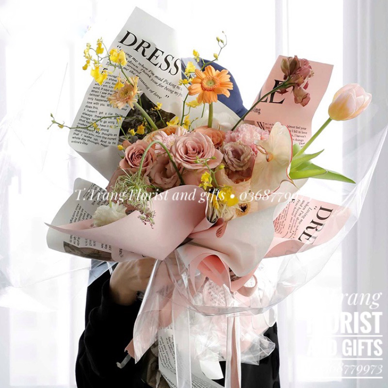 Giấy trang báo” PAPER “dùng để bó hoa gói quà làm nền decor chụp ảnh