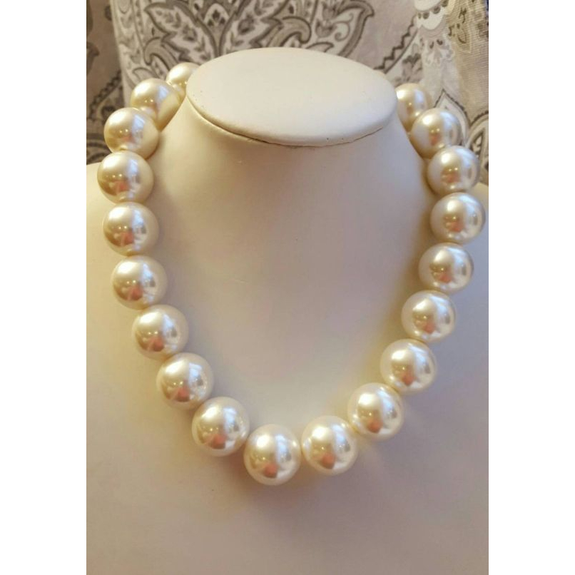 Vòng Chocker Pearl Moschino "trắng ngà"