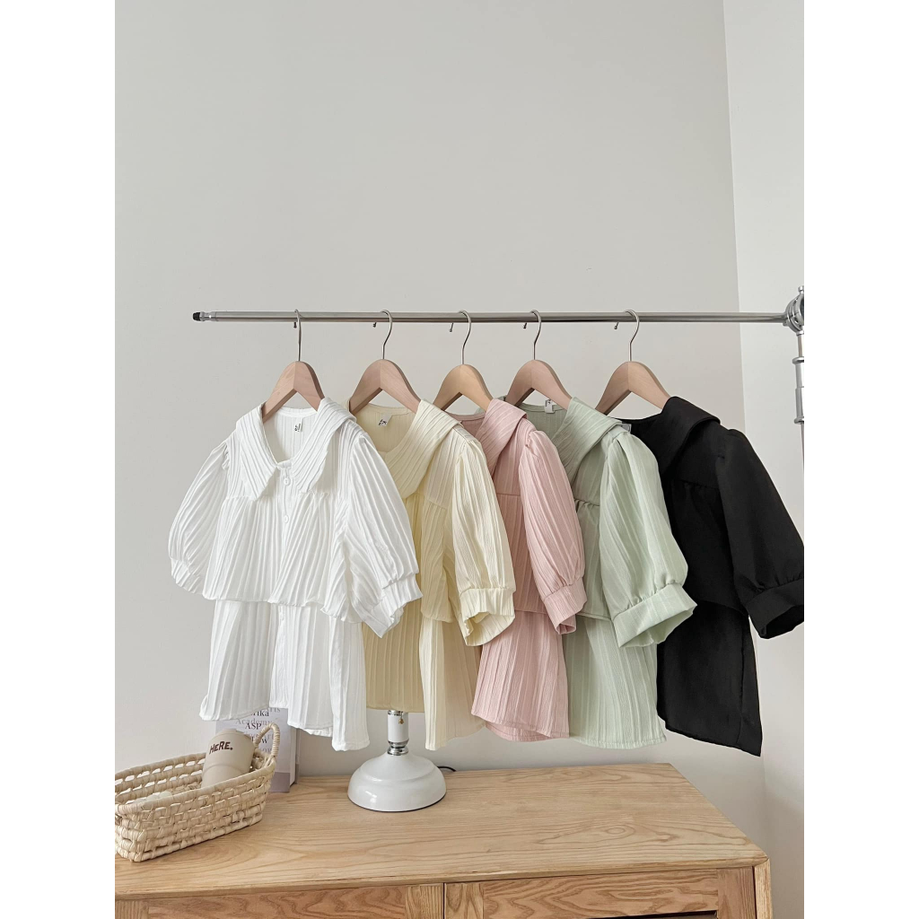 Áo sơ mi cổ sen 2 tầng dáng xòe ngắn tay bồng màu ngọt