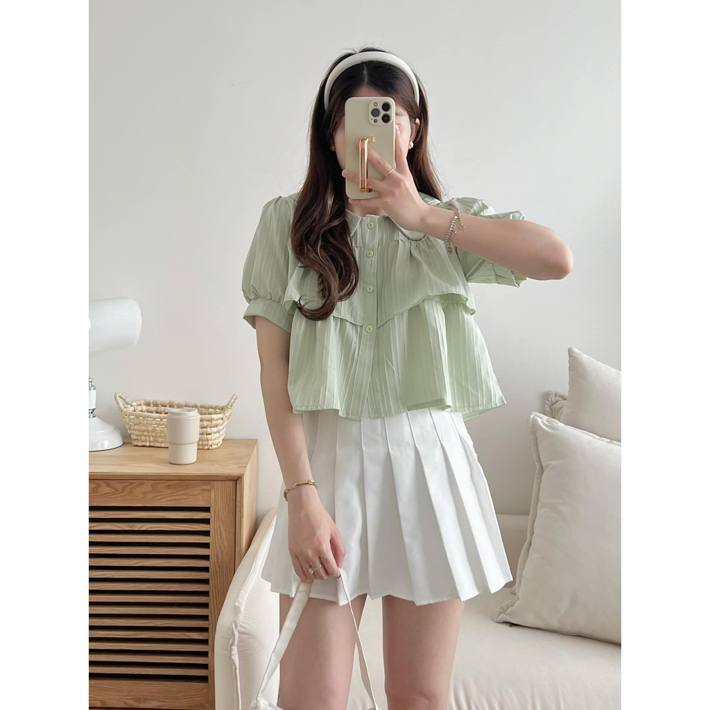 Áo sơ mi cổ sen 2 tầng dáng xòe ngắn tay bồng màu ngọt