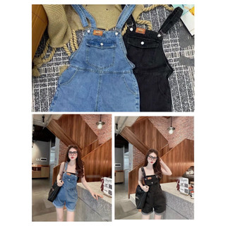 Quần Short Yếm Jeans Nữ Xắn Gấu Logo Ngực Túi Nắp Dáng Ngắn 2 Màu Full Size