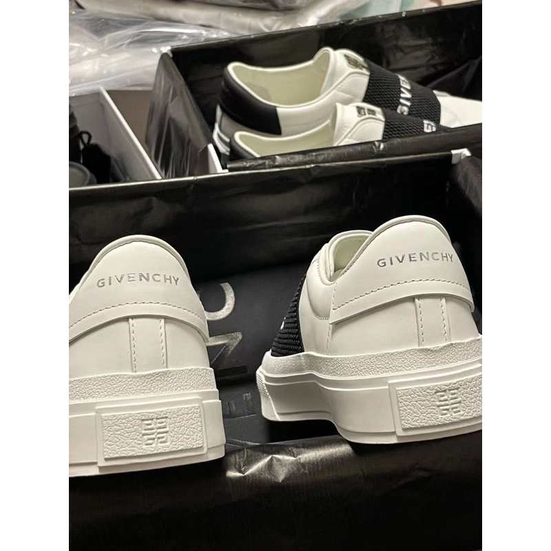 Giầy thể thao give