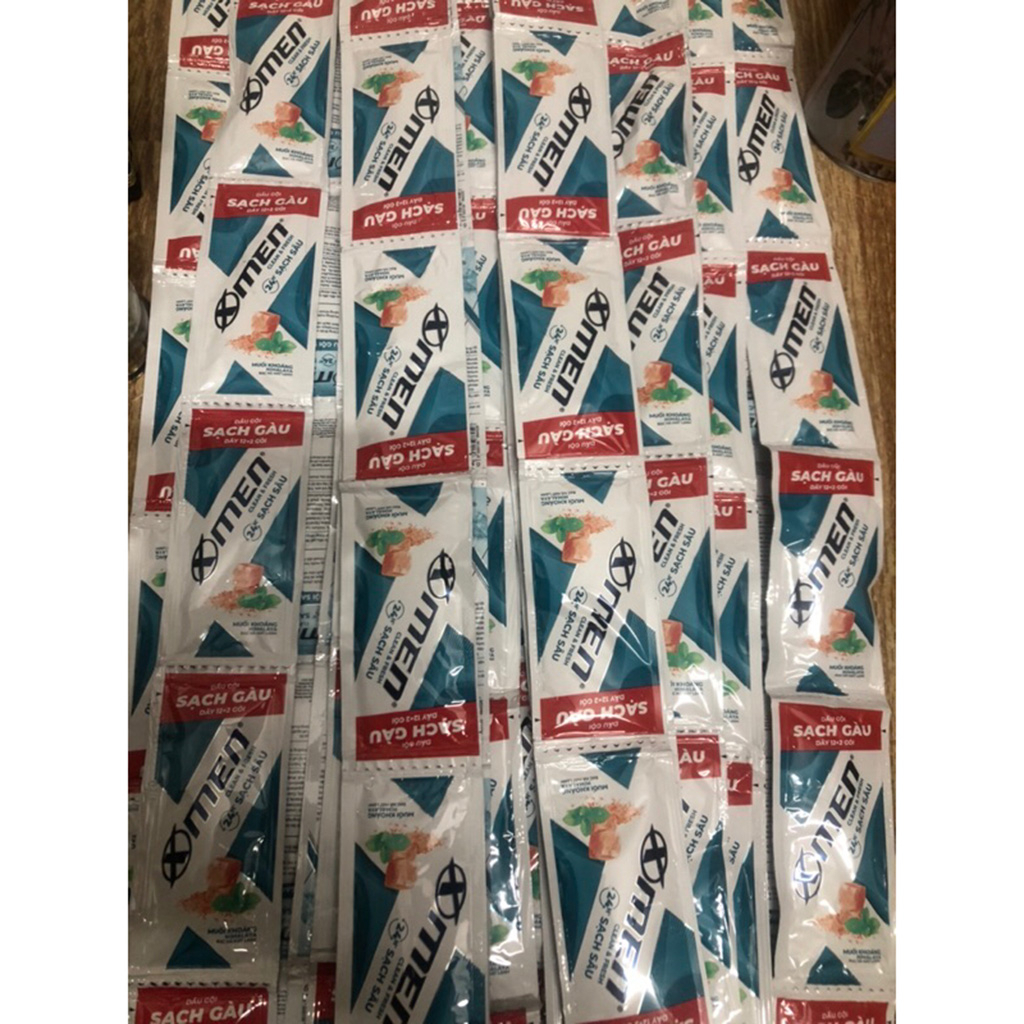 Dây 14 gói dầu gội sạch gàu X-men Clearn & Fresh 5g/ gói -Hàng khuyến mại