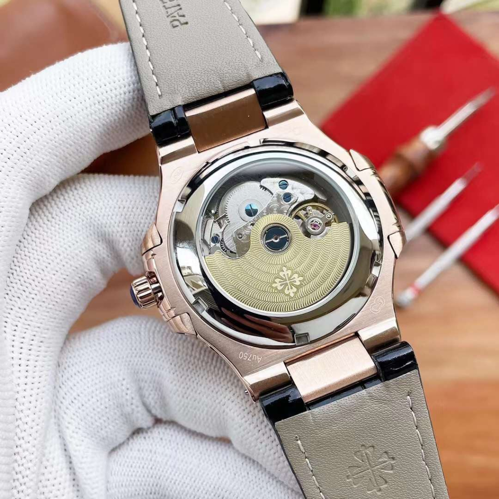 Đồng hồ Nam Ptx vuông vành đá vuông trăng sao mặt đen vỏ vàng mặt vàng dây nâu size 40mm lịch date month, kim dạ quang