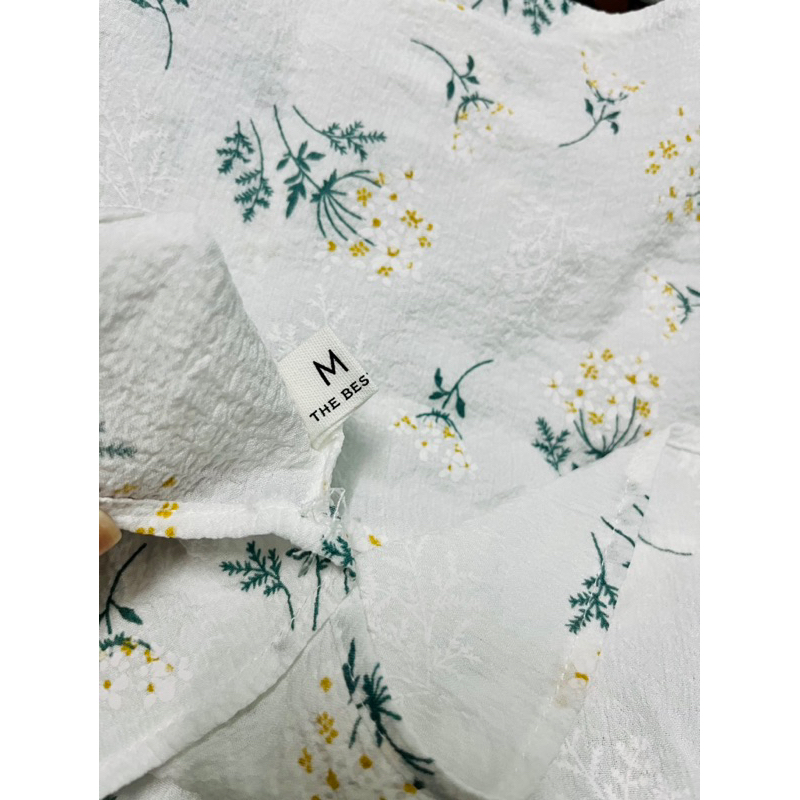 Áo babydoll hoa nhí, nơ sau tay bồng