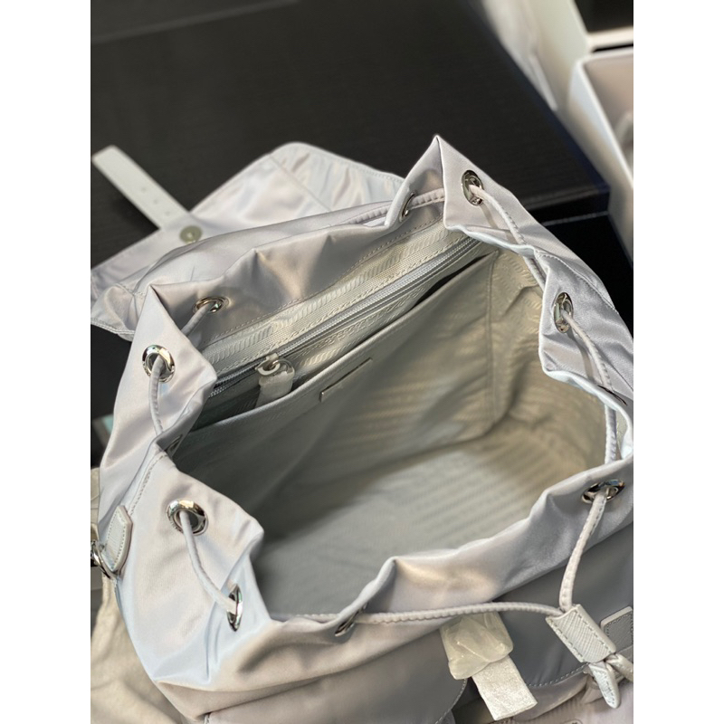 Balo vải dù pra Re-Nylon medium backpack