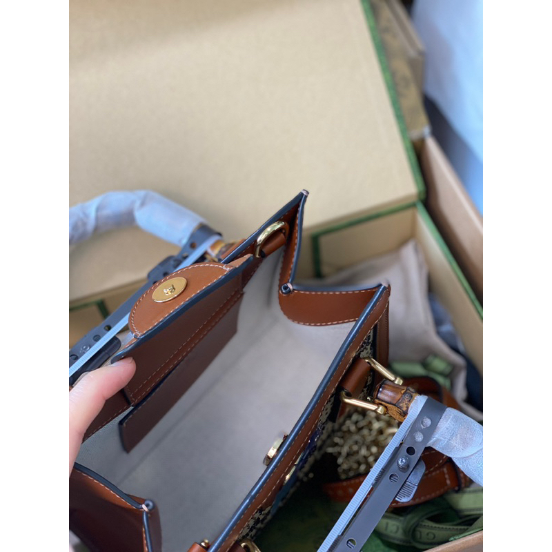 Tui GG DIANA TAY CẦM