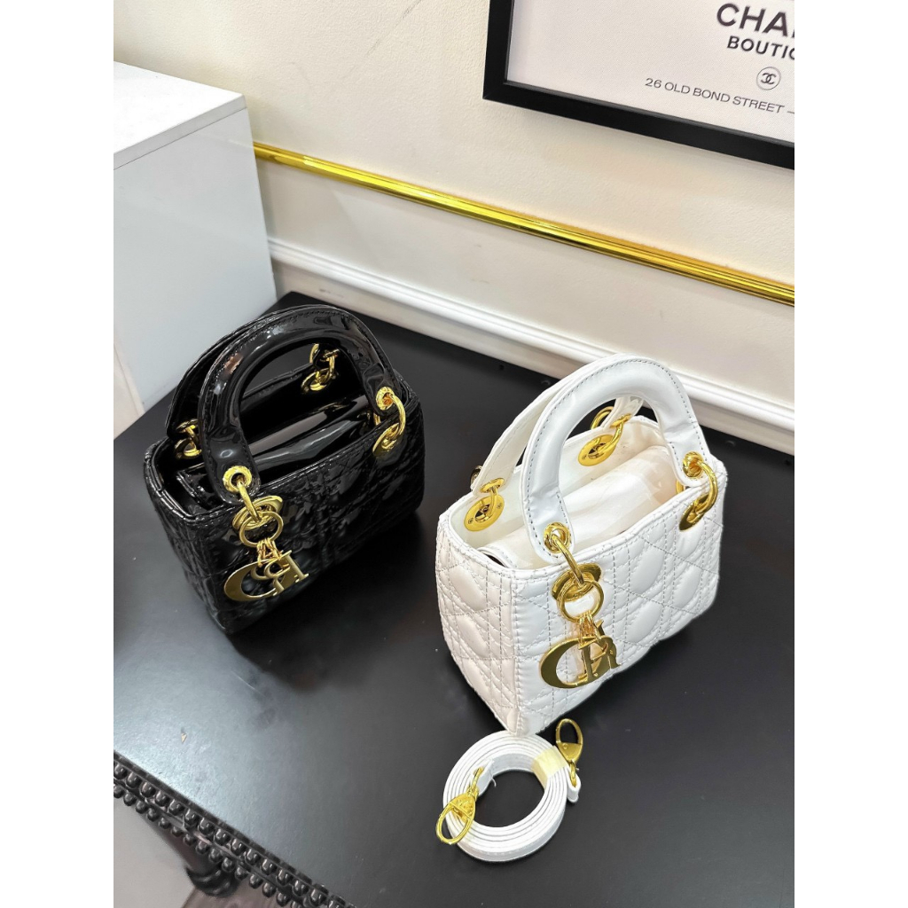 Túi Xách Nữ Dior Da Bóng Size 18cm