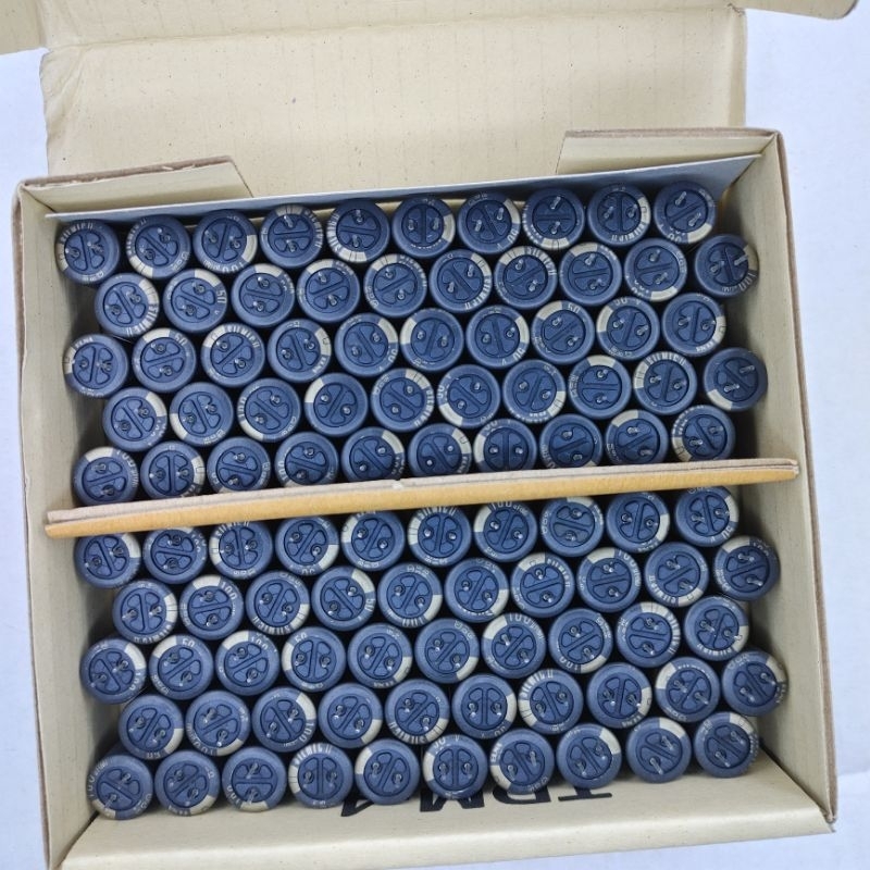 Tụ 50v 100uF Elna silmic II