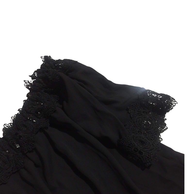 ÁO VOAN TRỄ VAI TAY CUT OUT