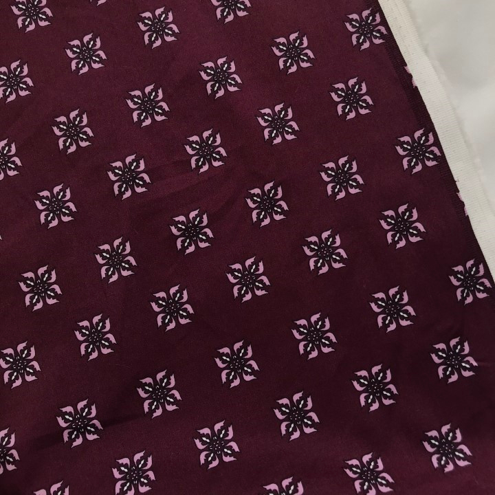 Vải KaKi Thun Đỏ Cẩm Họa Tiết Khổ 1m45 - Giãn Tốt, Mềm - May Đầm, Váy, Áo Kiểu, Quần, Đồ Thiết Kế