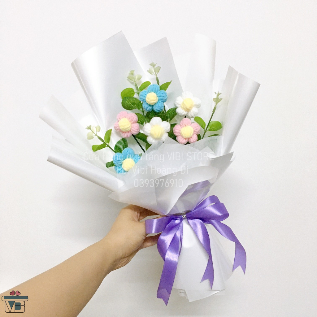 Bó hoa 5 cánh bằng len tặng bạn bè  cực đáng yêu kèm đèn dễ thương