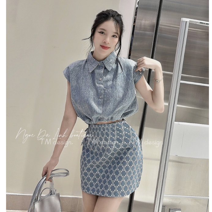 Set denim áo chờm vai cổ đức phối chân váy họa tiết A ngắn thời trang thiết kế năng động trẻ trung sang chảnh LEVAN