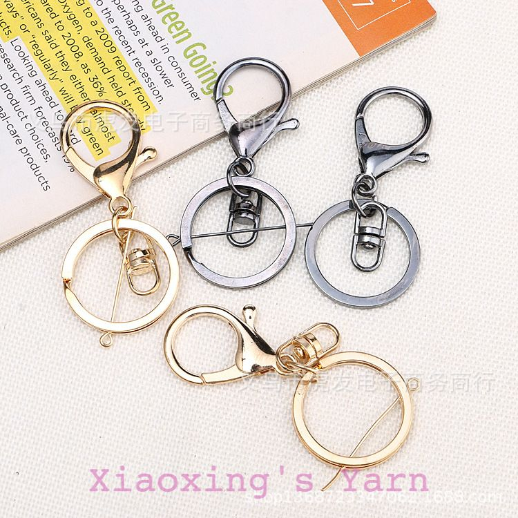 Móc khoá càng cua lớn kèm khoen màu gold làm thủ công, móc thú màu gold | Xiaoxing's Yarn