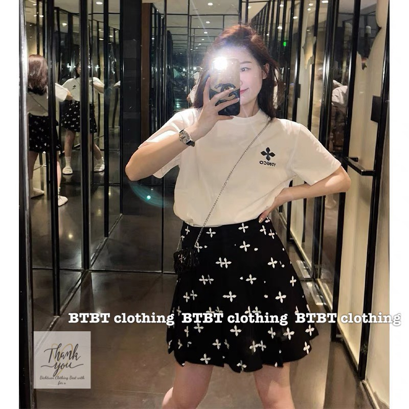 Set Bộ Đồ Nữ Áo Phông Áo Thun Trắng Thêu Chữ Thập Mix Chân Váy KakiCạp CHun Freesize