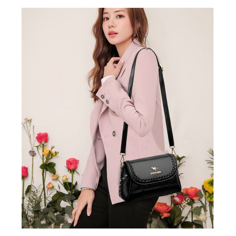 Túi Xách Nữ Da Bò mã MD97 Đeo Chéo màu ĐEN/ĐỎ