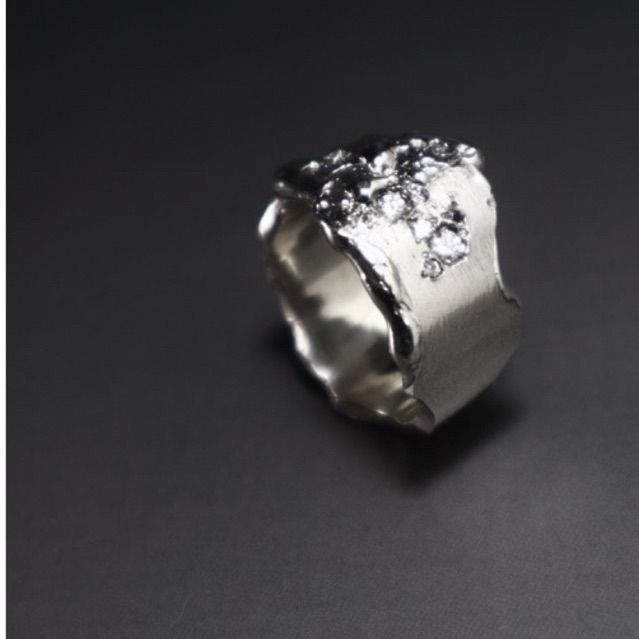 Nhẫn Coastal Thiết Kế Sử Dụng Moissanite Stone Cao Cấp Chất Liệu BẠC 925