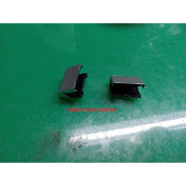 Thay nắp chụp Bản Lề-Tai che bản lề màn hình laptop Dell Inspiron 15 series, 3521, 3537, 5521, 5537; Latitude 3540