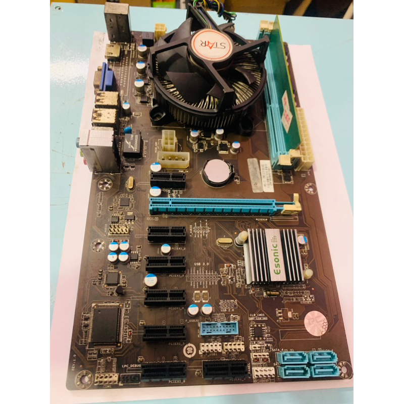 Combo HM65 BTC Esonic 8 chân cắm vga