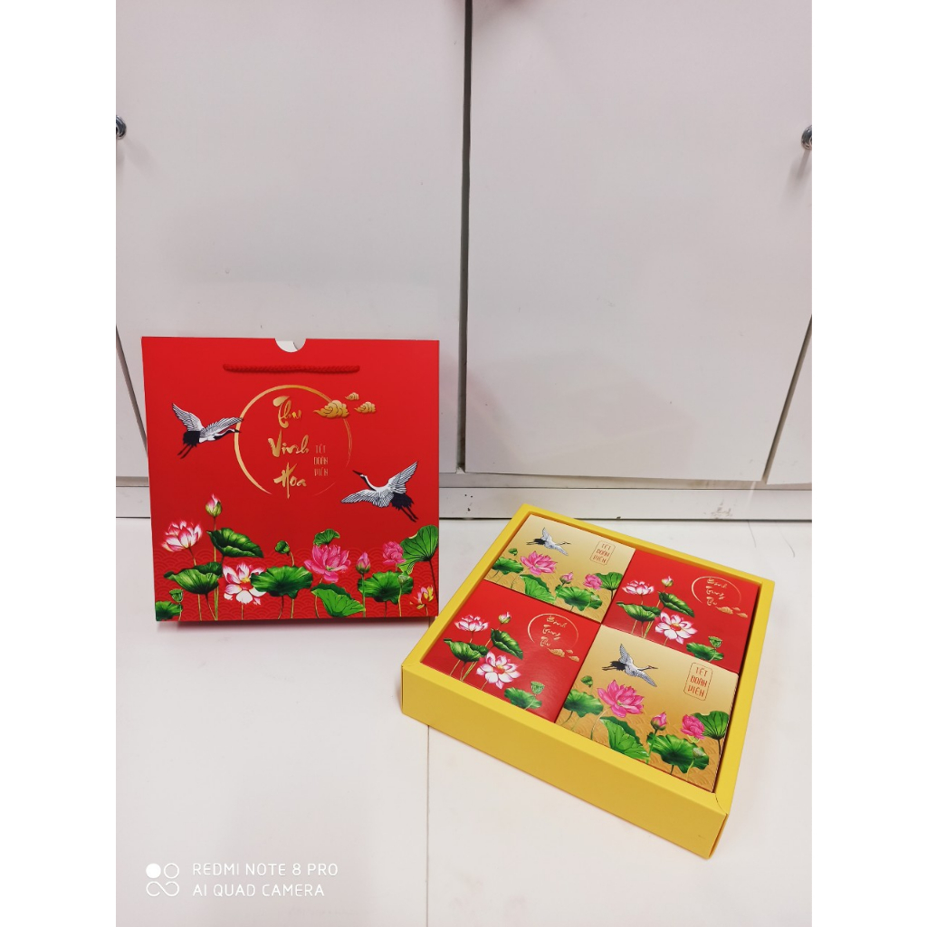 Set 10 hộp đựng 4 bánh trung thu Đỏ Sen 2023