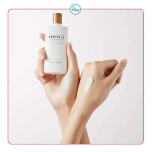 Kem Chống Nắng Cho Da Nhạy Cảm Chiết Xuất Rau Má Skin 1004 Madagascar Centella Air-fit Suncream SPF50+ PA++++ 50ml