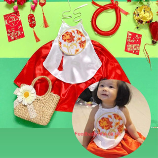 Set yếm đào màu đỏ kèm mấn cho bé gái