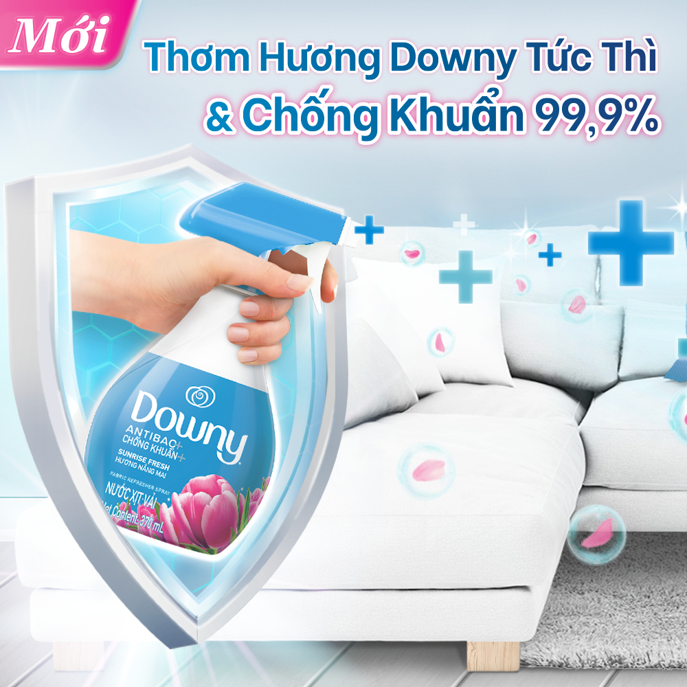 Combo 2 Chai Xịt Vải DOWNY Khử Mùi Và Chống Khuẩn 99.9% Hương Nắng Mai 370ml/chai