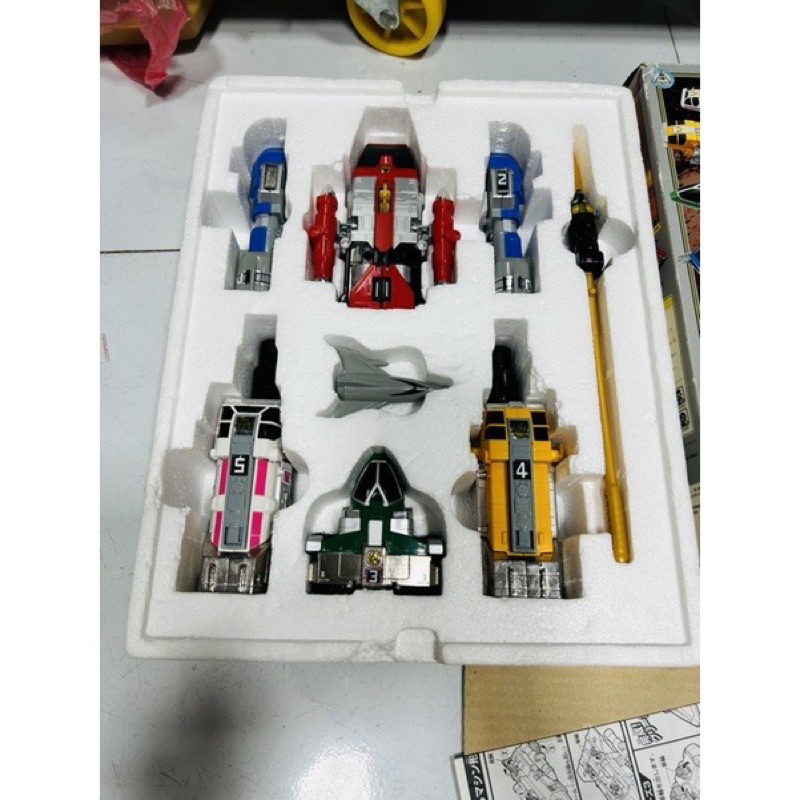 Đồ chơi Robo Go Go Five DX Victory Mars Emergency Squadron Bandai