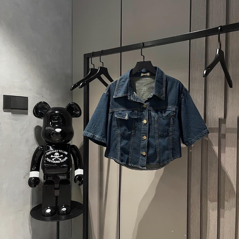 Áo jean croptop tay ngắn phối cúc nổi bạt MaiA Aojeancrt