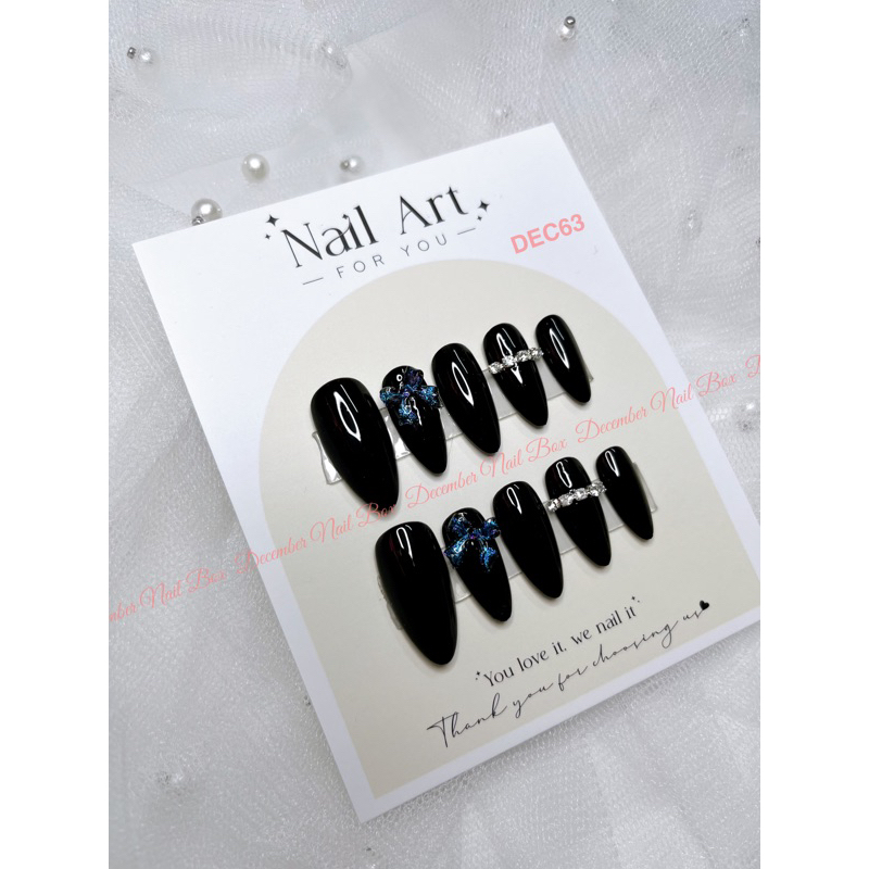 Nail Box Móng Úp Thiết Kế DEC63 Màu đen, màu trắng nơ lấp lánh